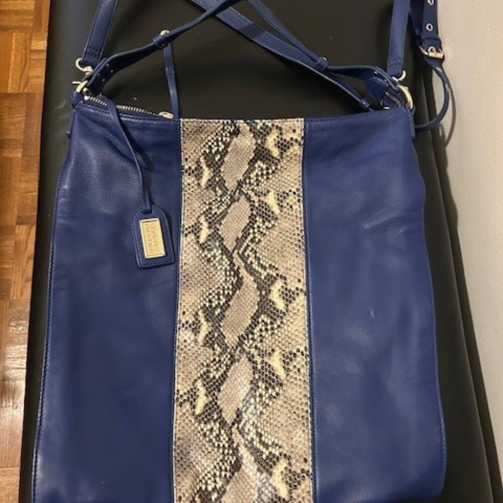 NWOT Badgely Mischka Leather Crossbody bag